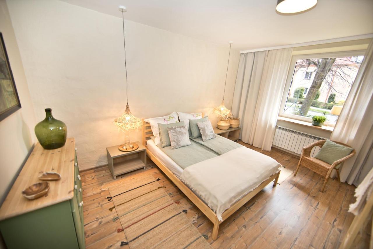 Apartament Nieoczywisty Stronie Slaskie Luaran gambar